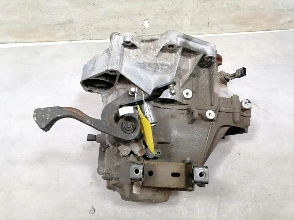 Getriebe und Differential gebraucht VW POLO (9N1/9N2) Baujahr 2004 Schneller Versand