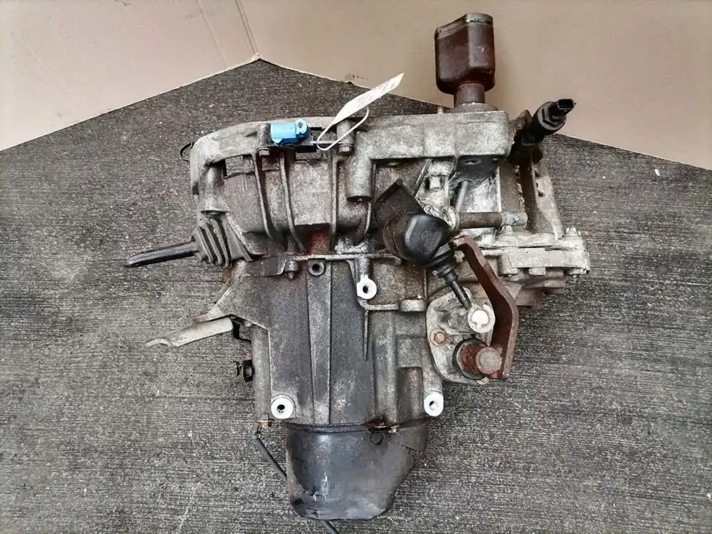 Bestseller Getriebe und Differential gebraucht DACIA SANDERO Baujahr 2008