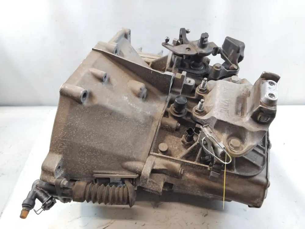 Getriebe und Differential gebraucht OPEL,PEUGEOT Vivaro C Baujahr 2020 Knallerangebot