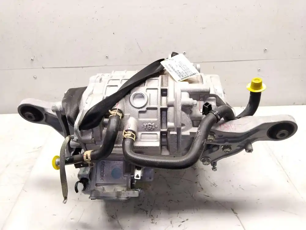Getriebe und Differential gebraucht MITSUBISHI Eclipse Cross Baujahr 2024 Billig