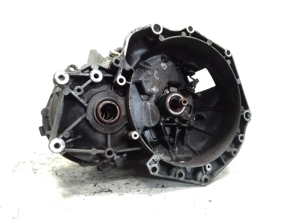 Aktuell Getriebe und Differential gebraucht SAAB 9-5 (YS3E) Baujahr 1998