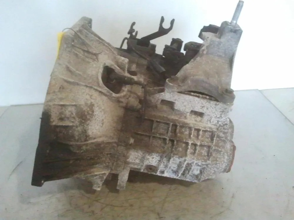 Getriebe und Differential gebraucht FORD FOCUS LIM 3/5-TUERIG Baujahr 2003 Neue Ware