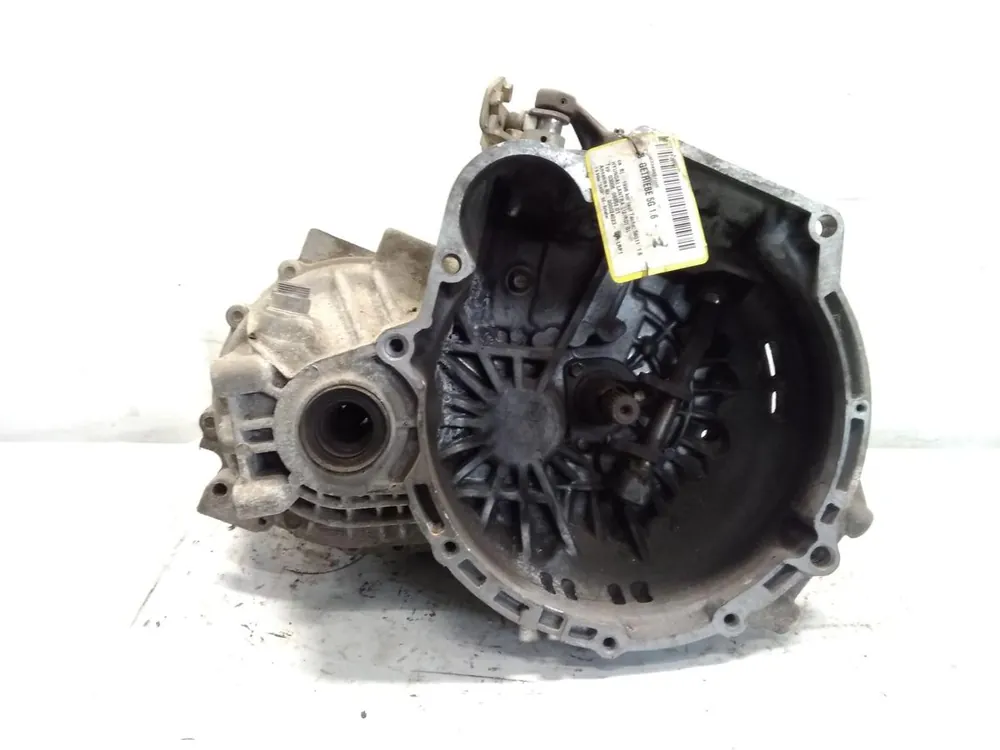 Getriebe und Differential gebraucht HYUNDAI LANTRA (J2/RD) Baujahr 1998 Billig