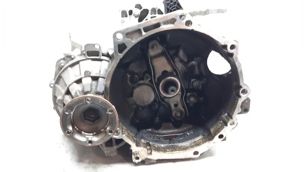 Finale Aktion Getriebe und Differential gebraucht VW PASSAT (3C/36) Baujahr 2011