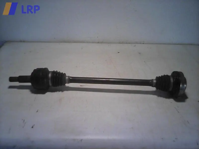 Günstig Antriebswellen und Gelenkwellen gebraucht VW TOUAREG (7L) Baujahr 2002
