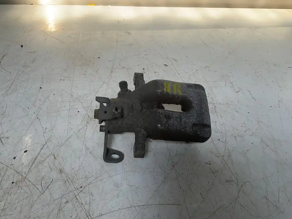 Geprüft Bremssattel, Bremszylinder gebraucht PEUGEOT 1007 (AB 10/04) Baujahr 2008