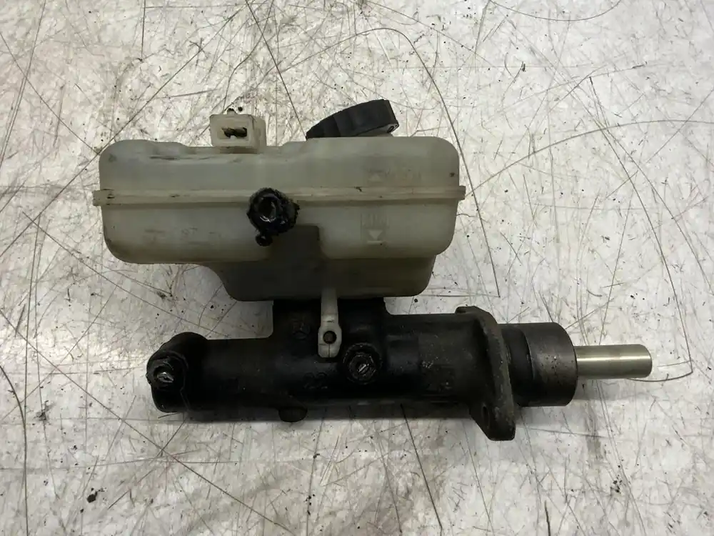 Jetzt Bestellen Hauptbremszylinder, Bremskraftverstärker gebraucht VW LT (2D, AB 05/96) Baujahr 1997