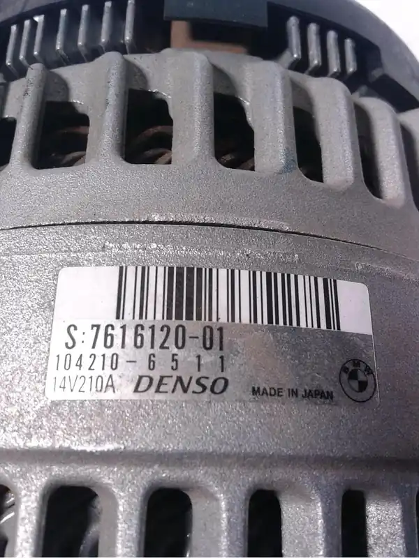Anlasser, Lichtmaschine gebraucht BMW 013-ER REIHE F30 Baujahr 2012 Nur Für Kurze Zeit