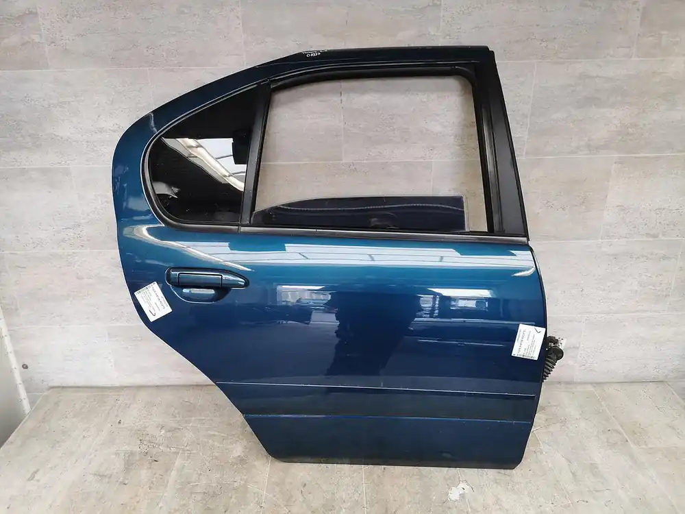 Türen gebraucht NISSAN PRIMERA LIM/KOM P11E Baujahr 2000 Expressversand