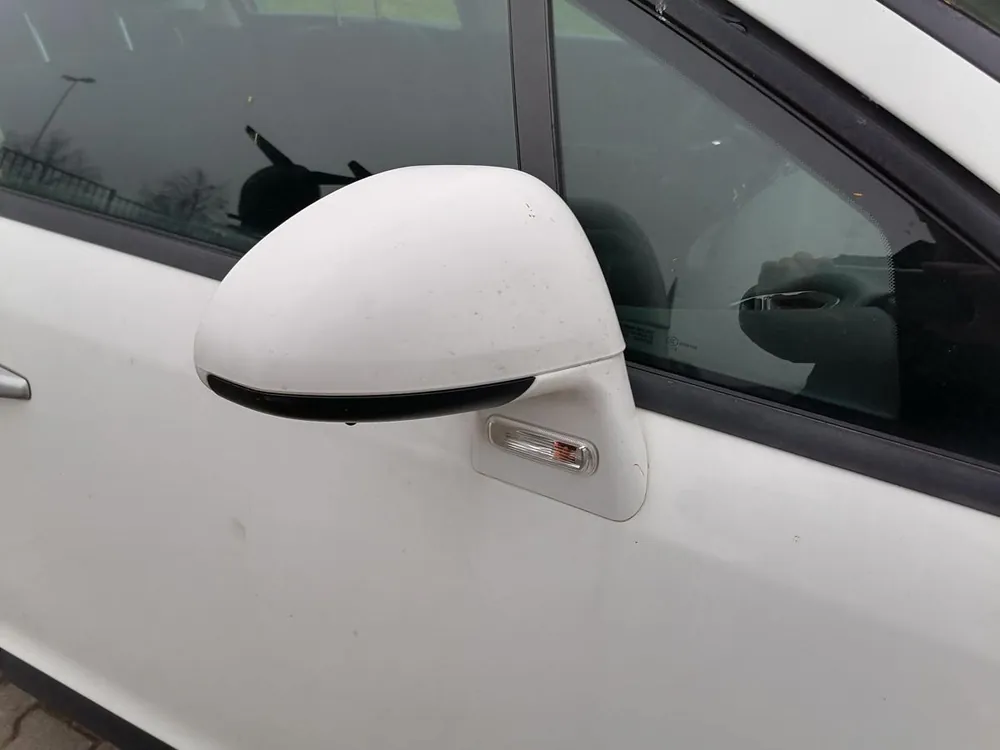 Preiswert Spiegel gebraucht CITROEN C4 LIM/COUP (10/04-) Baujahr 2009