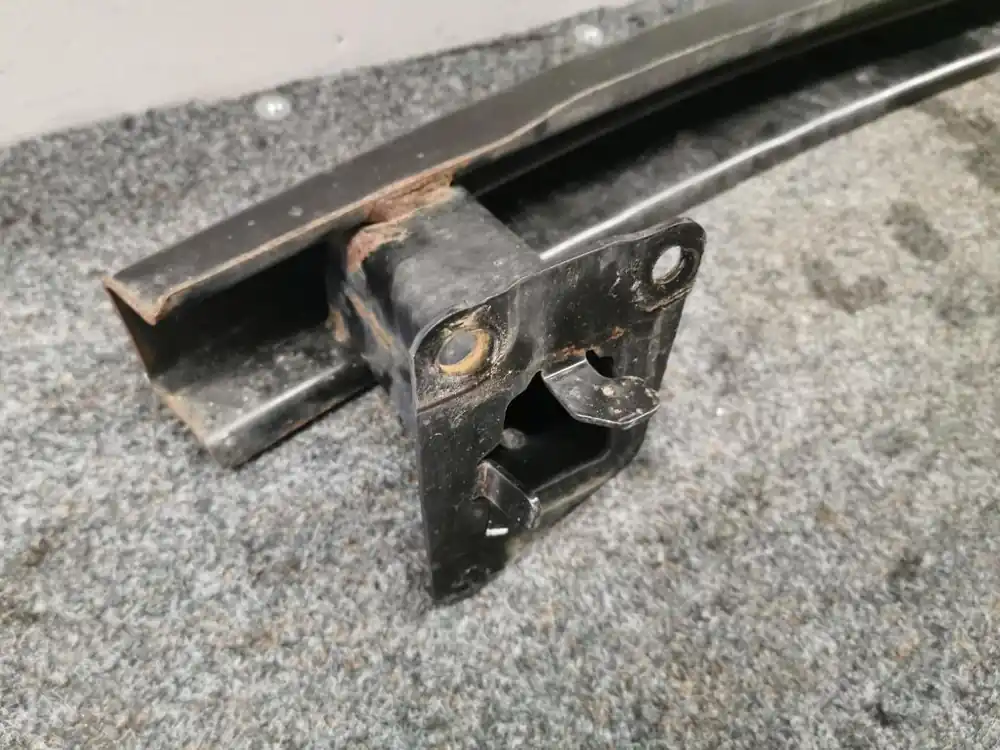 Stossfänger gebraucht VW TOURAN 1T (02/03 - ) Baujahr 2006 Zertifiziert