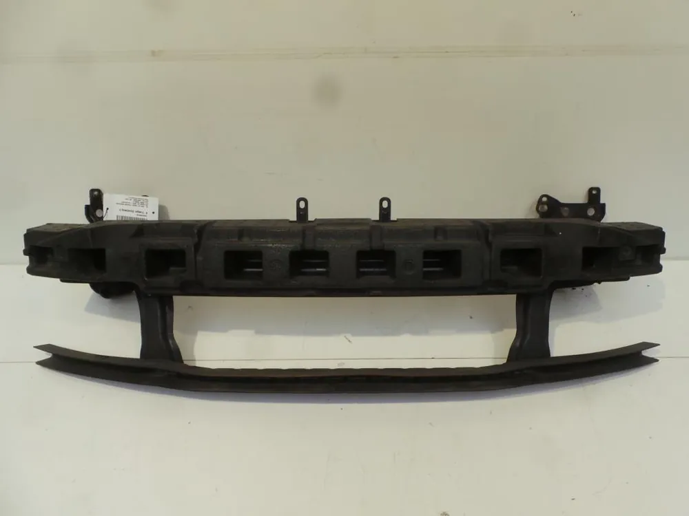 Preiswert Stossfänger gebraucht VW PASSAT (3C, 05/07-) Baujahr 2006