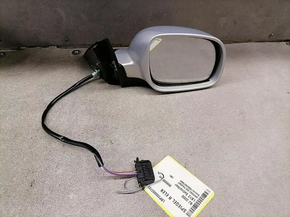 Begrenztes Angebot Spiegel gebraucht VW PASSAT (3B2/3B5) Baujahr 2000