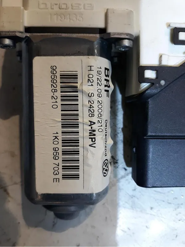 Sofort Bestellen Türen gebraucht VW TOURAN 1T (02/03 - ) Baujahr 2006