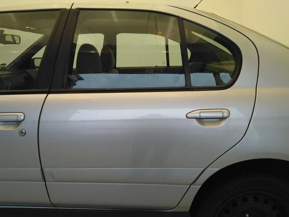 Expressversand Türen gebraucht NISSAN PRIMERA LIM/KOM P11E Baujahr 1999