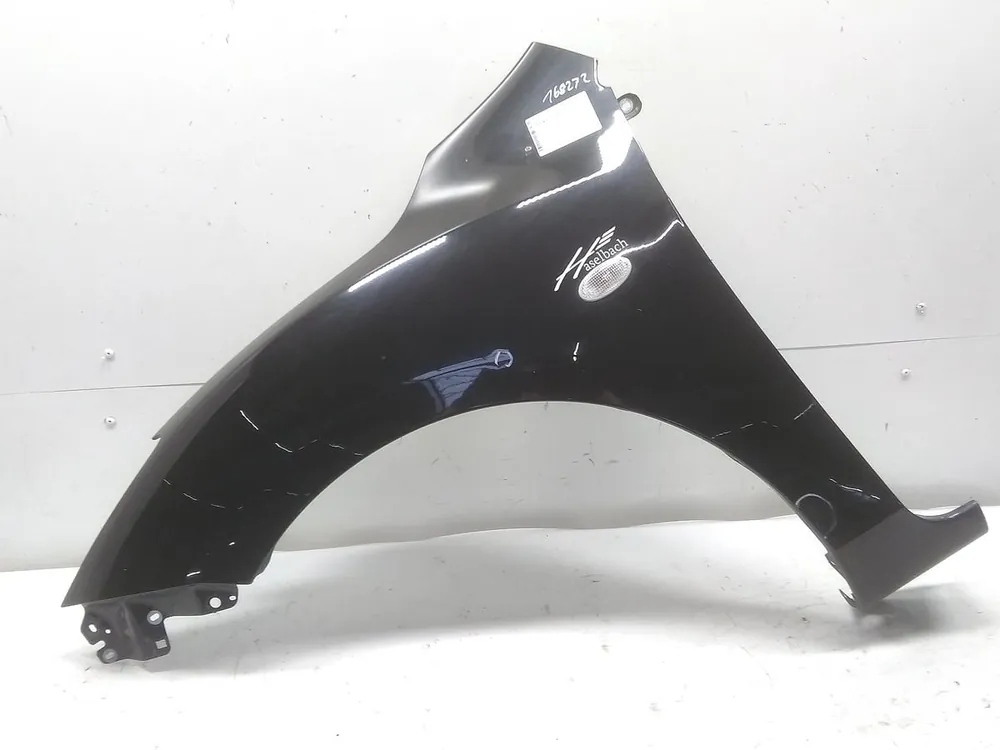 Preiswert Kotflügel gebraucht MAZDA 3 (BL) Baujahr 2011