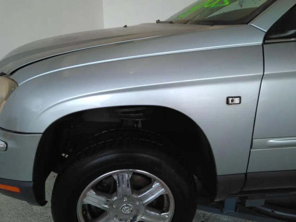 Super-Preis Kotflügel gebraucht CHRYSLER (USA) Pacifica Baujahr 2004